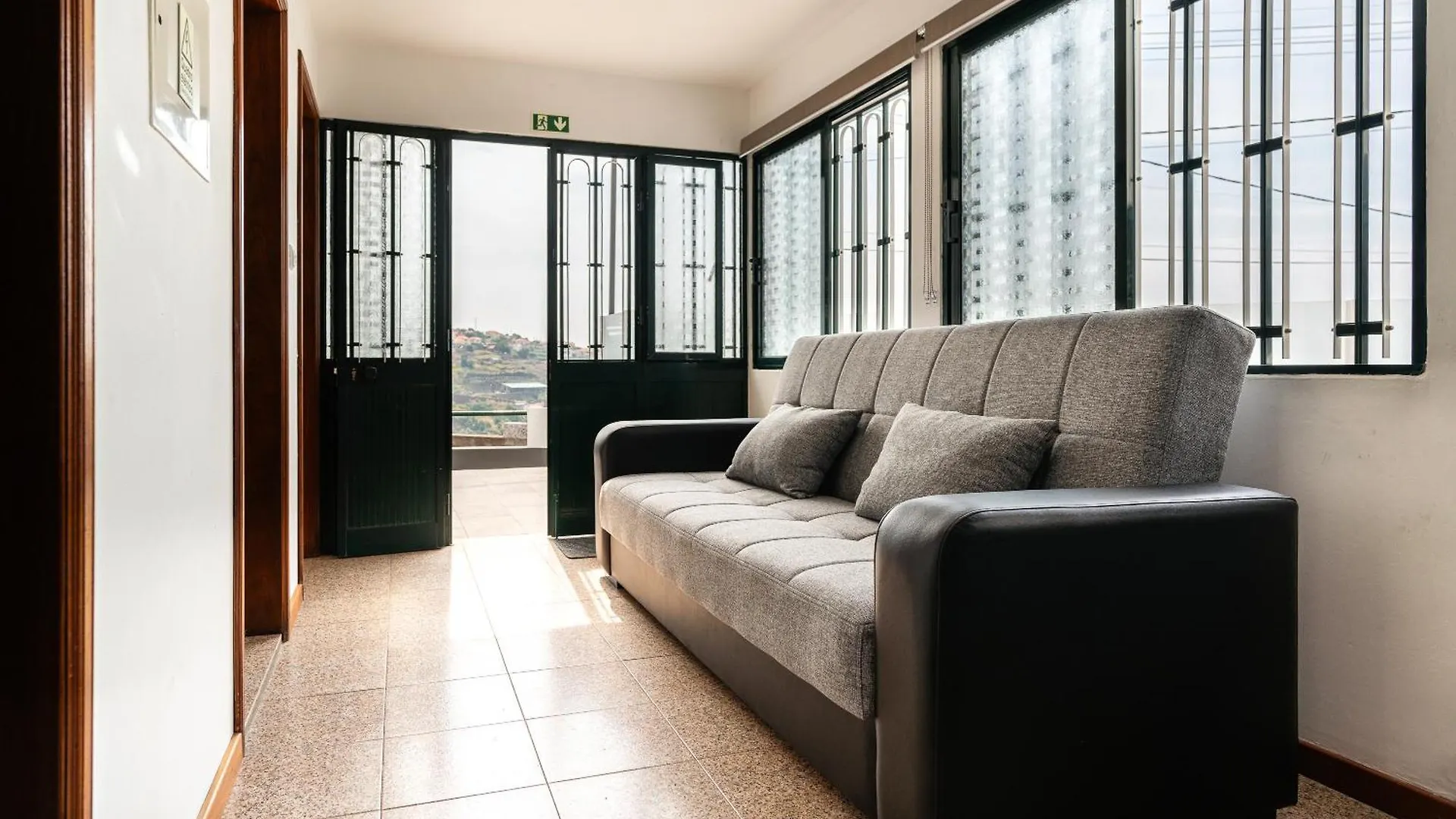 펜션 칼례타 Atouguia House 빌라